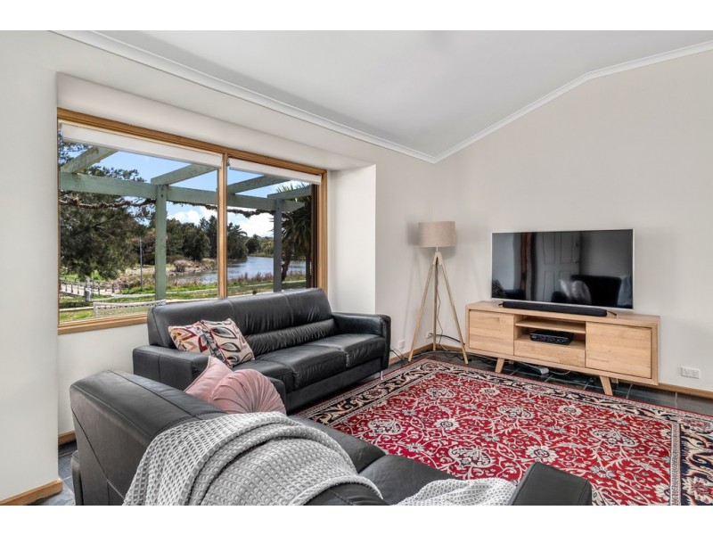 14 Smalley Circuit, Giralang ACT 2617