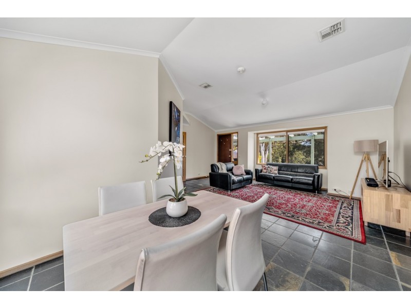 14 Smalley Circuit, Giralang ACT 2617