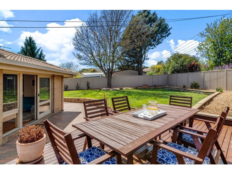 14 Smalley Circuit, Giralang ACT 2617