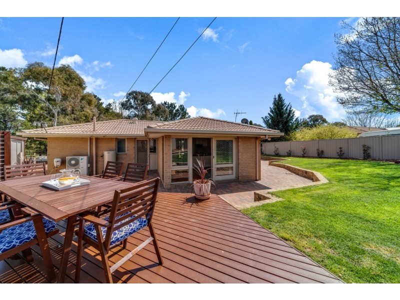 14 Smalley Circuit, Giralang ACT 2617