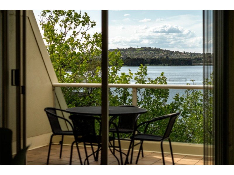 36B/9 Chandler Street, Belconnen ACT 2617