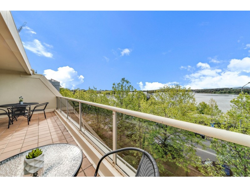 36B/9 Chandler Street, Belconnen ACT 2617