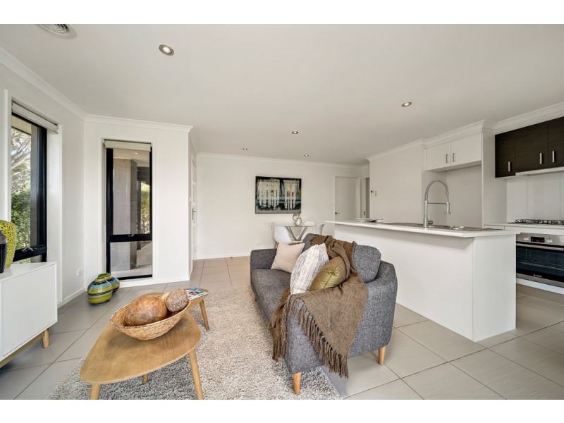 1/14 Bindel Place, Aranda ACT 2614