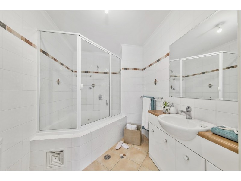 20/34 Leahy Close, Narrabundah ACT 2604