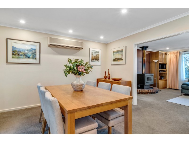 73 Mackellar Crescent, Cook ACT 2614