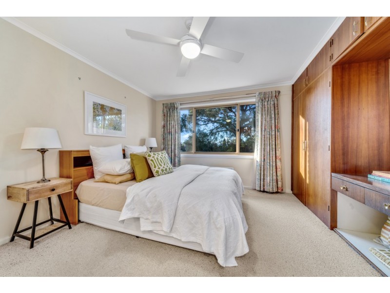 73 Mackellar Crescent, Cook ACT 2614