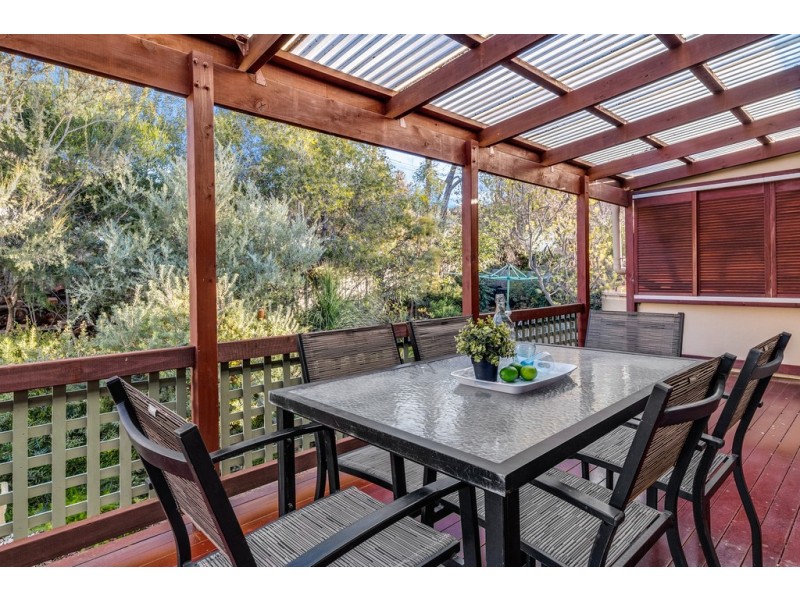 73 Mackellar Crescent, Cook ACT 2614