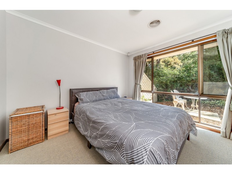 7 De Gillern Place, Macquarie ACT 2614