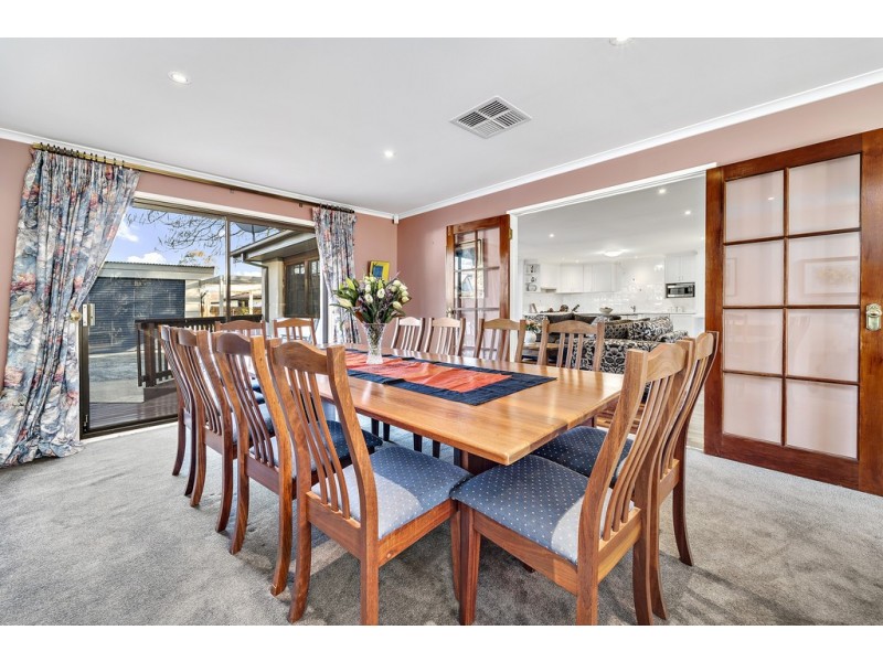 4 Reuther Street, Flynn ACT 2615