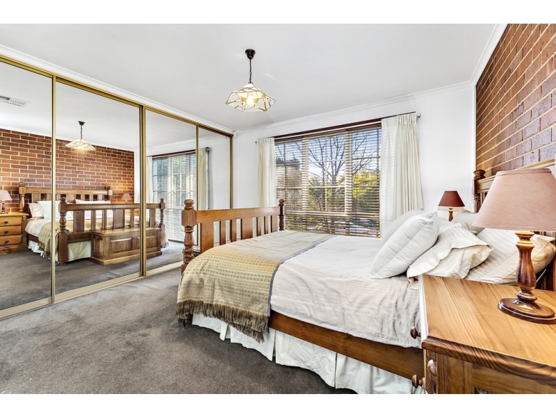 4 Reuther Street, Flynn ACT 2615