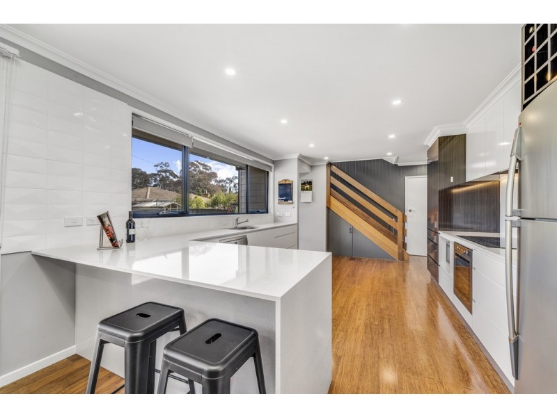 83 Bennelong Crescent, Macquarie ACT 2614