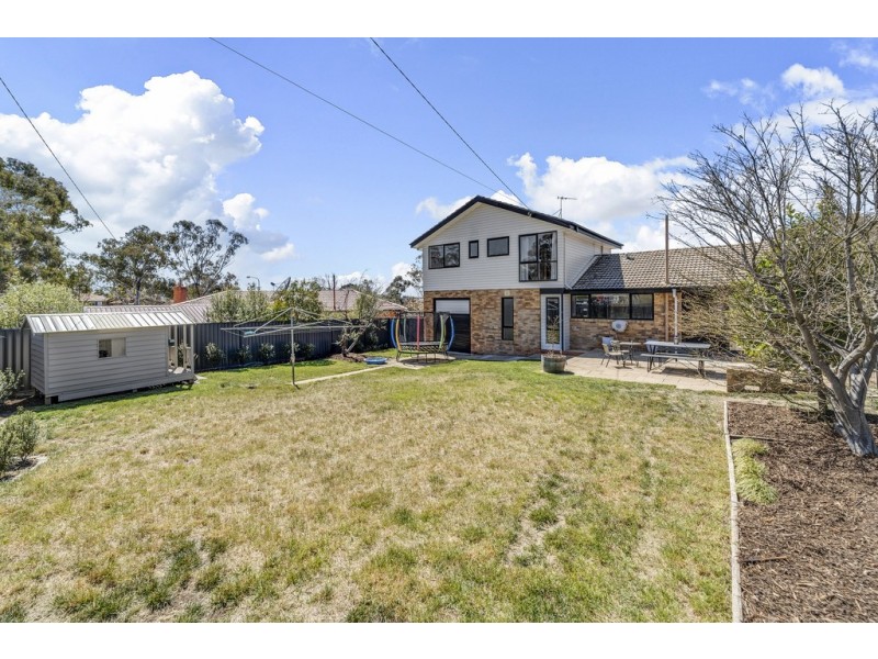 83 Bennelong Crescent, Macquarie ACT 2614