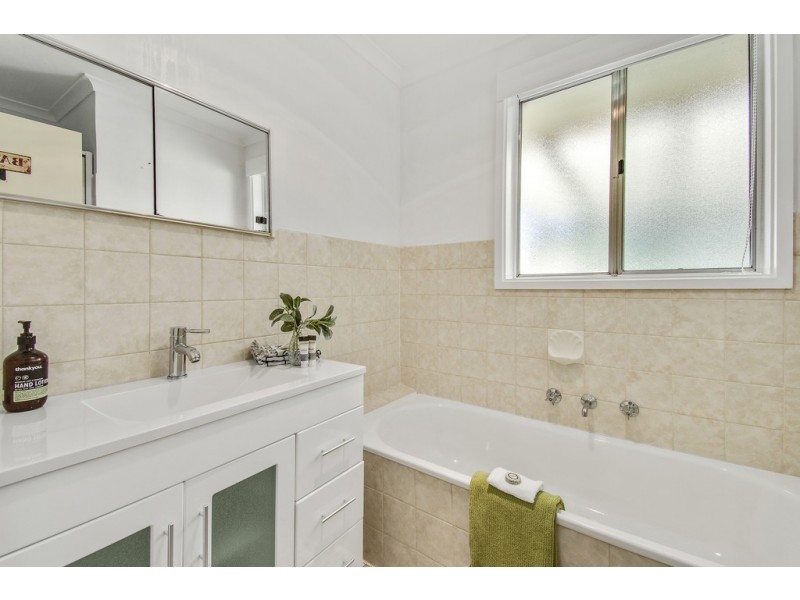 1 Bunton Place, Holt ACT 2615