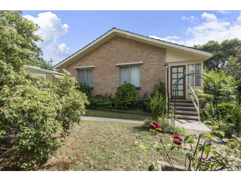 1 Bunton Place, Holt ACT 2615