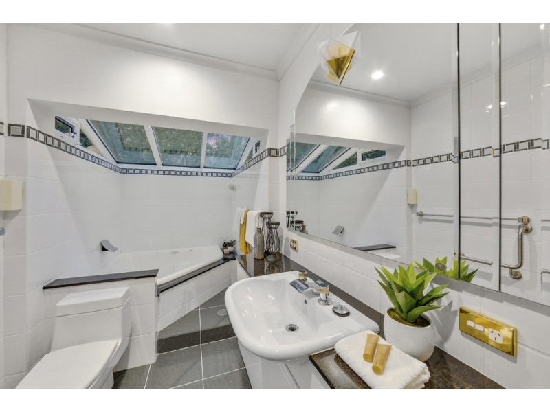 20 Packer Street, Weetangera ACT 2614