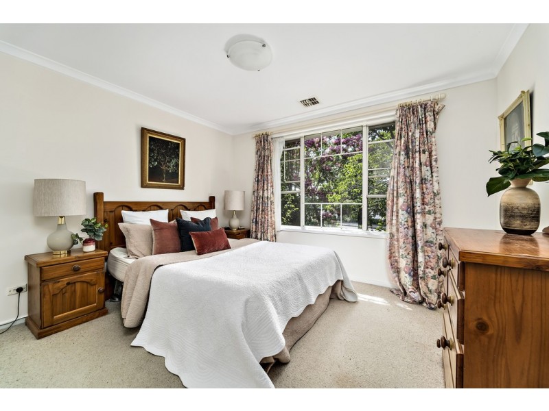 72 Skinner Street, Cook ACT 2614
