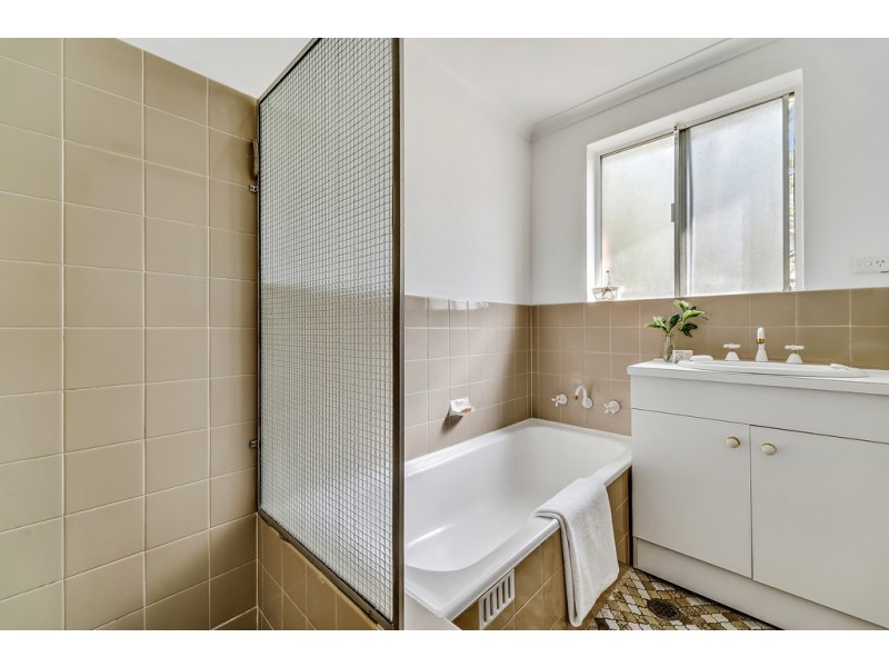 72 Skinner Street, Cook ACT 2614