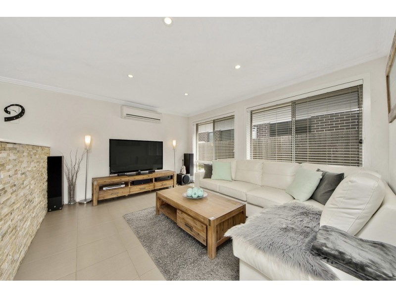 45 Walter Crocker Crescent, Casey ACT 2913