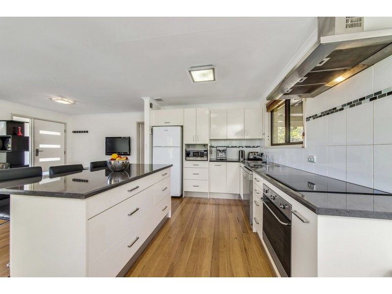 47 Fincham Crescent, Wanniassa ACT 2903