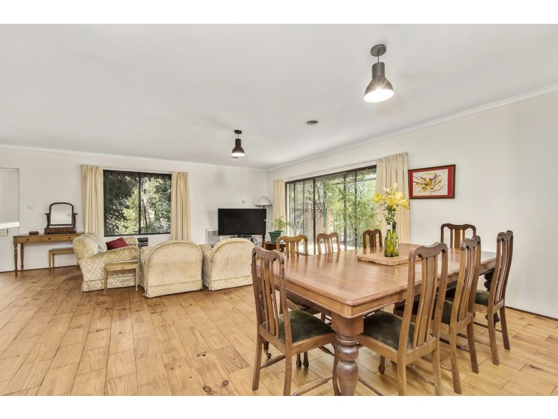 25 Teague Street, Cook ACT 2614