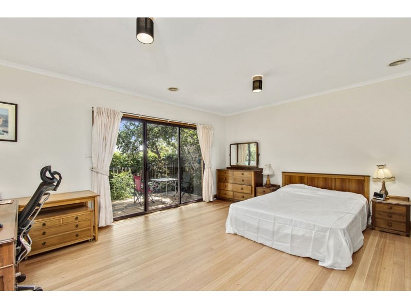 25 Teague Street, Cook ACT 2614