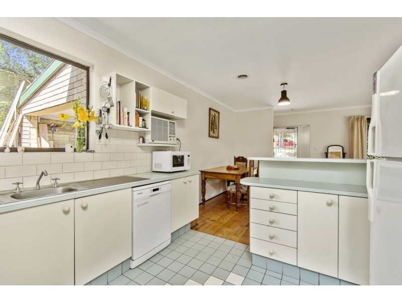 25 Teague Street, Cook ACT 2614