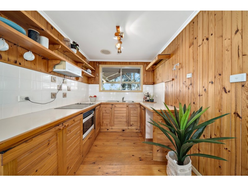 24 Kirkland Circuit, Macgregor ACT 2615