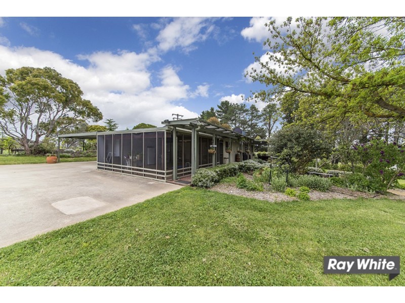 113 Gooromon Ponds Rd, Wallaroo NSW 2618