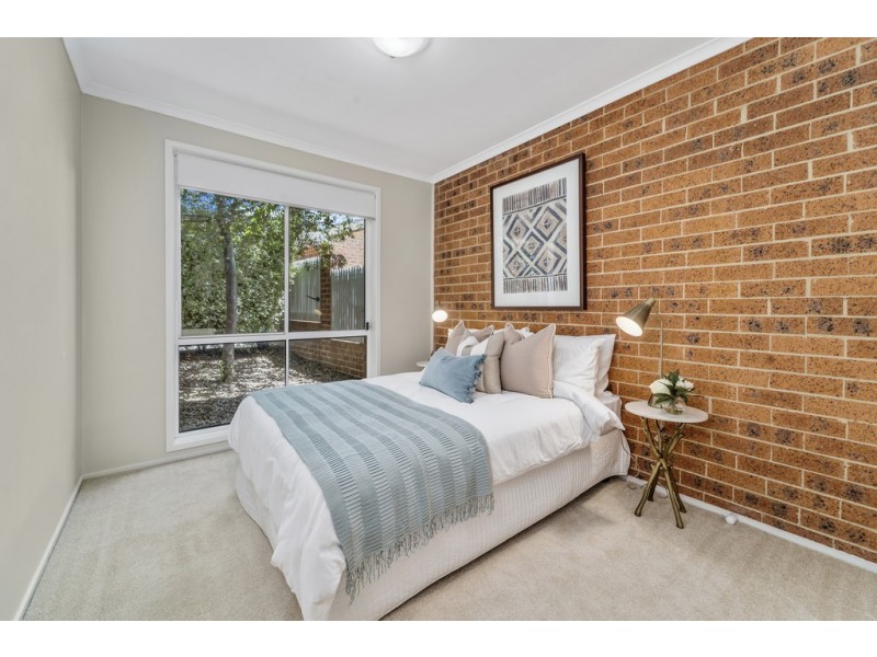 2/24 Hugh McKay Crescent, Dunlop ACT 2615