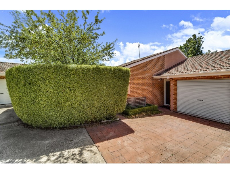 2/24 Hugh McKay Crescent, Dunlop ACT 2615
