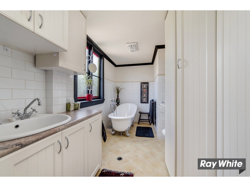 1 Rutledge Street, Queanbeyan NSW 2620