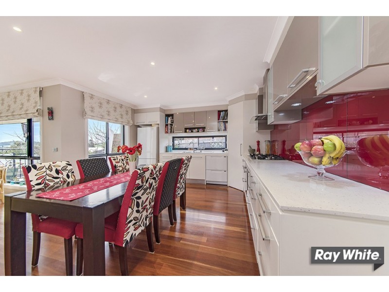 43 Macfarlane Burnet Ave, Macgregor ACT 2615