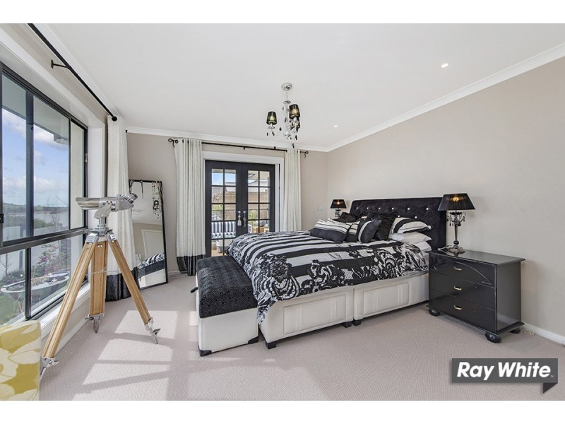 43 Macfarlane Burnet Ave, Macgregor ACT 2615