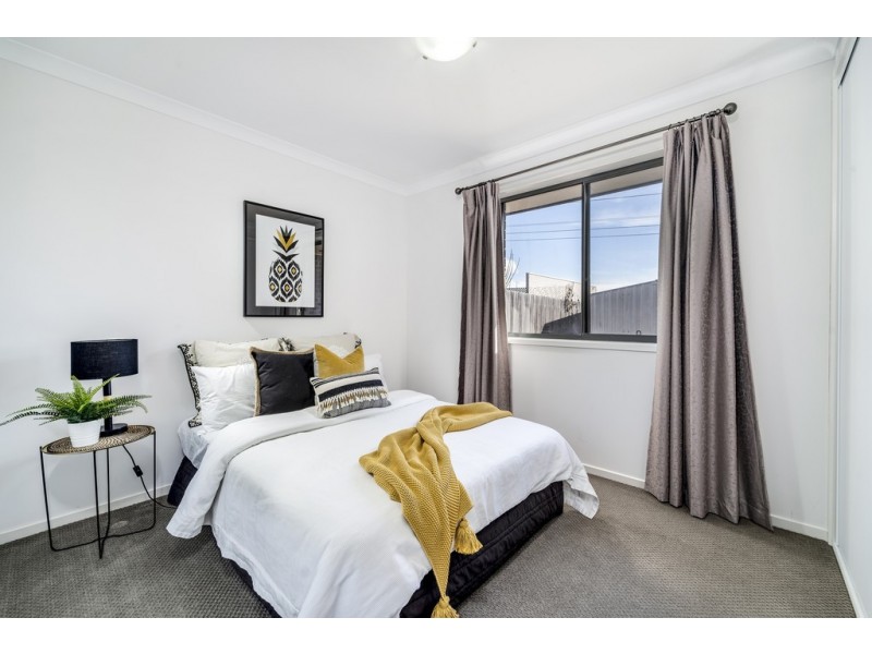 39 John James Loop, Macgregor ACT 2615