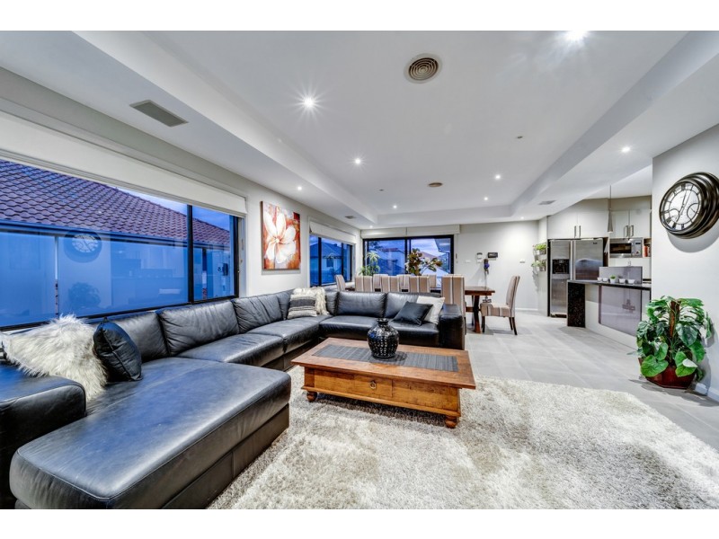 12 Phyllis Ashton Circuit, Gungahlin ACT 2912