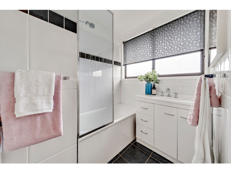 1 Tanda Place, Giralang ACT 2617