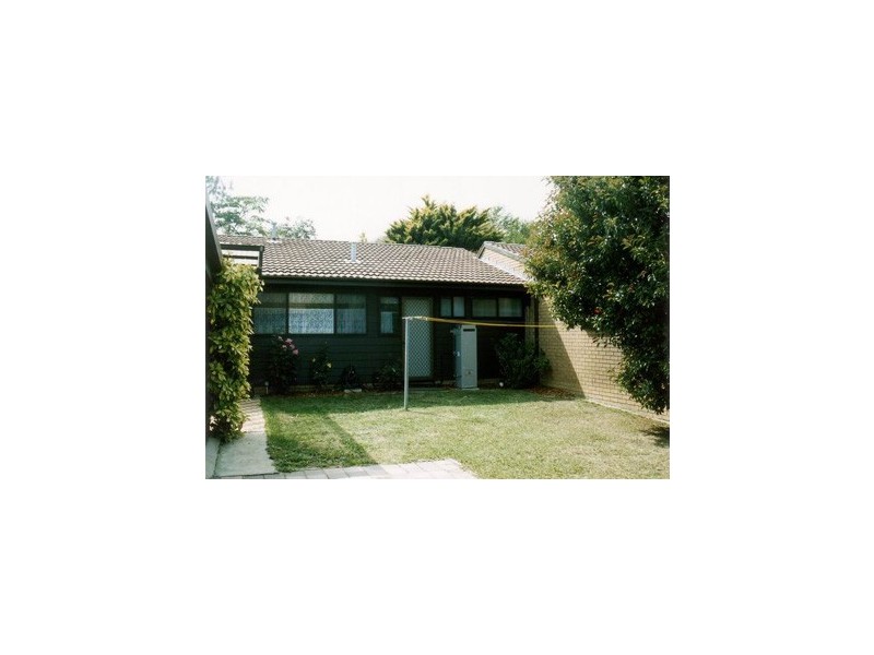 30 Warring Place, Giralang ACT 2617