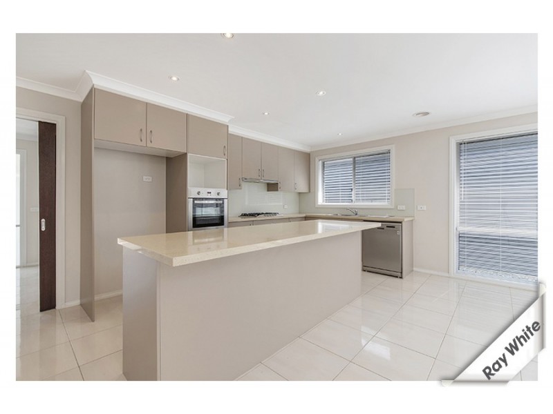 16 Walter Crocker Crescent, Casey ACT 2913