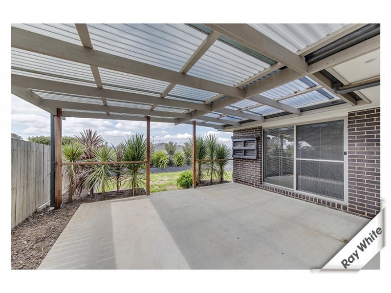 16 Walter Crocker Crescent, Casey ACT 2913