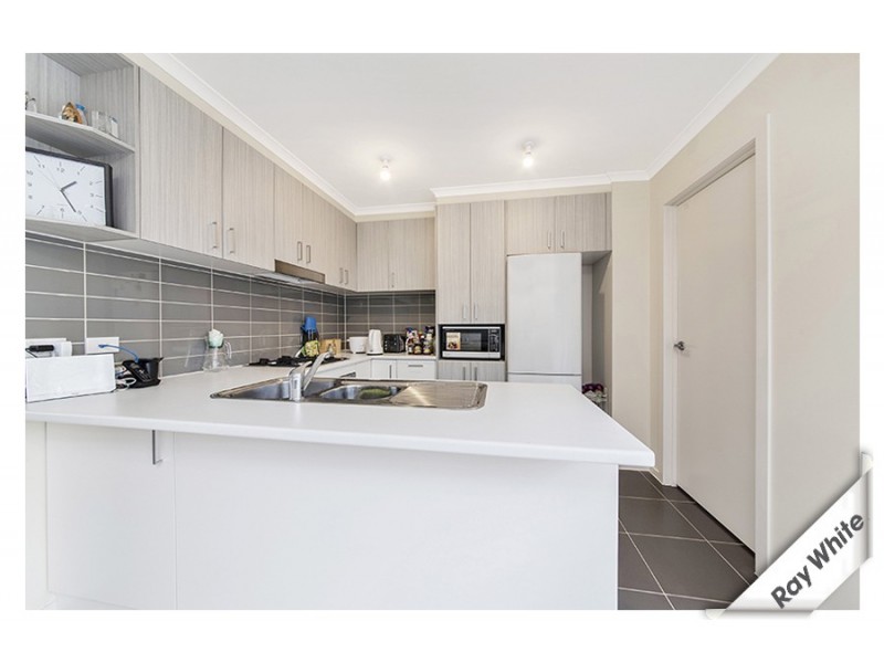 49 Cazneaux Crescent, Weston ACT 2611