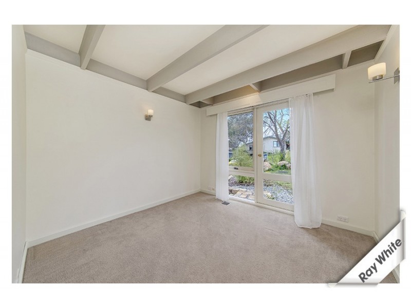 8 Leavold Place, Spence ACT 2615