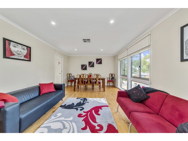 9 Blumenthal Place, Spence ACT 2615