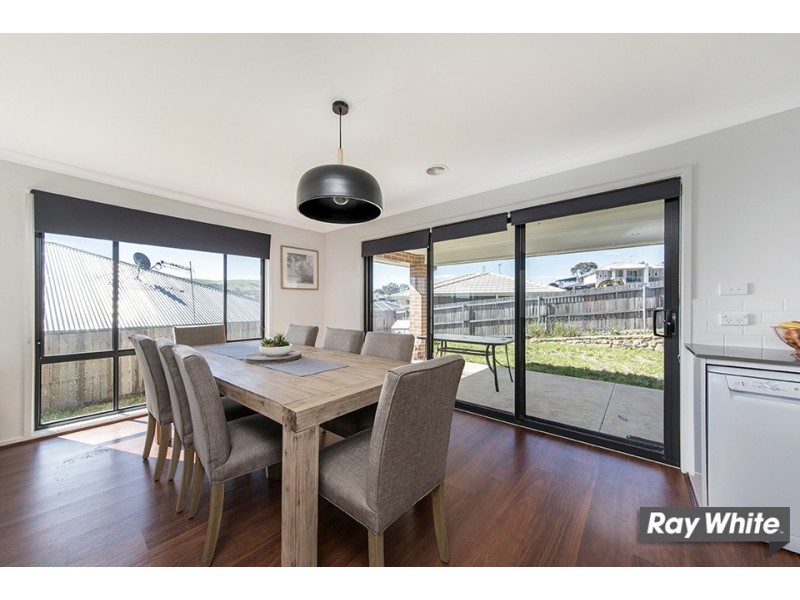17 Bindugan Cres, Ngunnawal ACT 2913