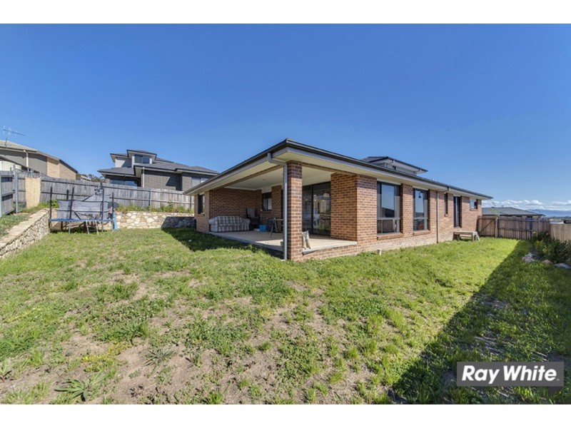 17 Bindugan Cres, Ngunnawal ACT 2913