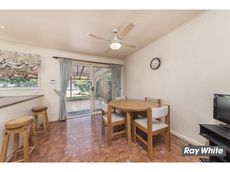 11 Dennis Street, Garran ACT 2605