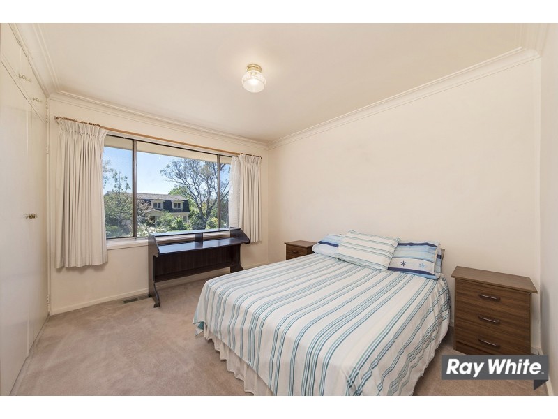 11 Dennis Street, Garran ACT 2605