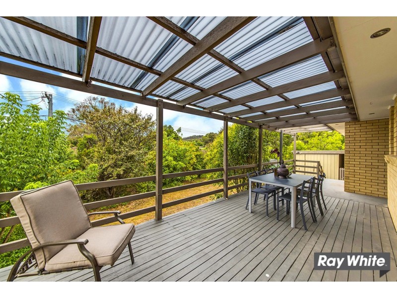 18 Carr Crescent, Wanniassa ACT 2903