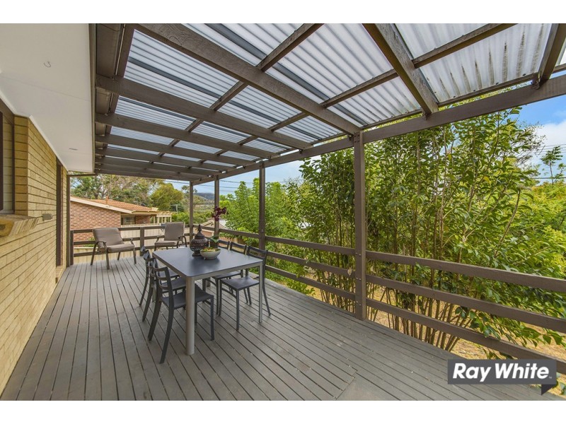 18 Carr Crescent, Wanniassa ACT 2903