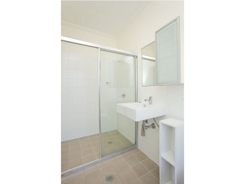 18/123 Lowanna Street, Braddon ACT 2612