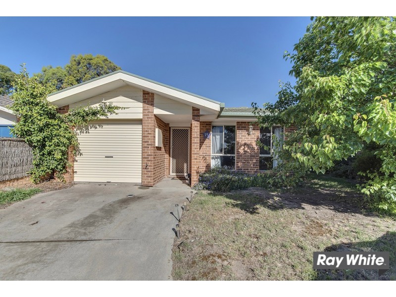 19 Loban Court, Ngunnawal ACT 2913